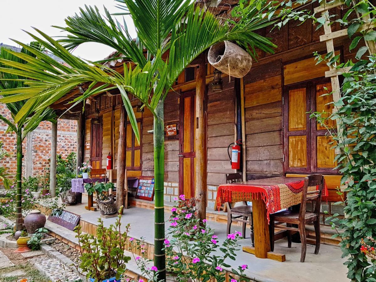 Highway 20 Homestay Фонгня Екстер'єр фото